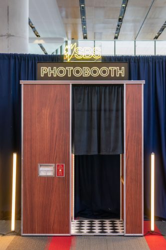 Enclosed Booth-1
